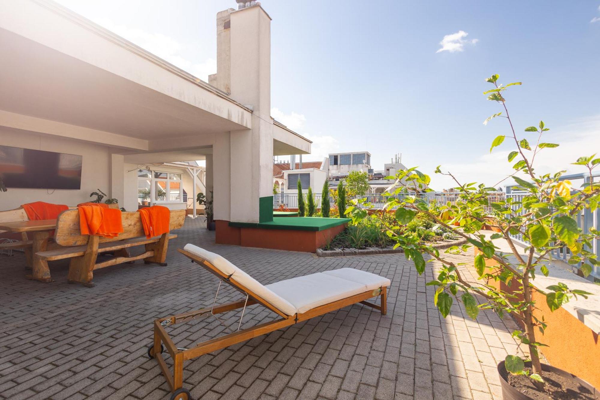 Rooftop City Residence With Deep Garage Budapest Eksteriør bilde